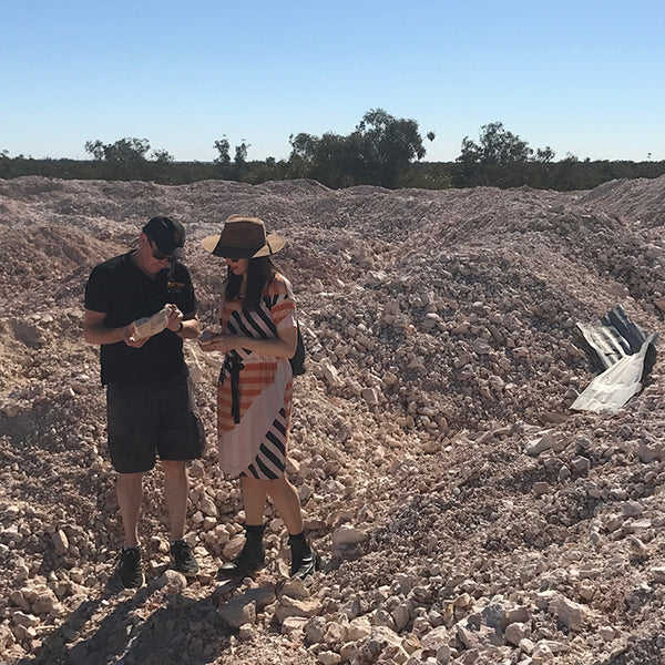 Treasure Hunting 01: Lightning Ridge