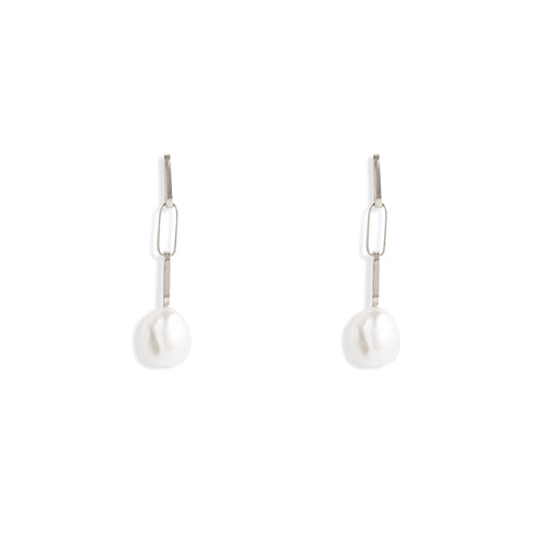 Baroque Pearl Drop Short Silver Link Earrings