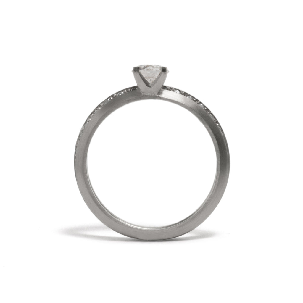 Classic II Love Ritual Ring