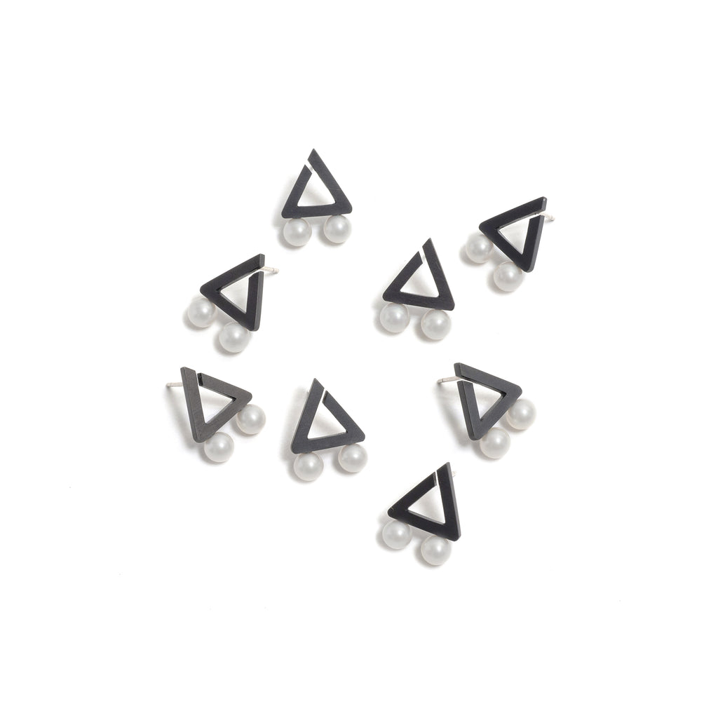 Triangle Two Pearl Earrings